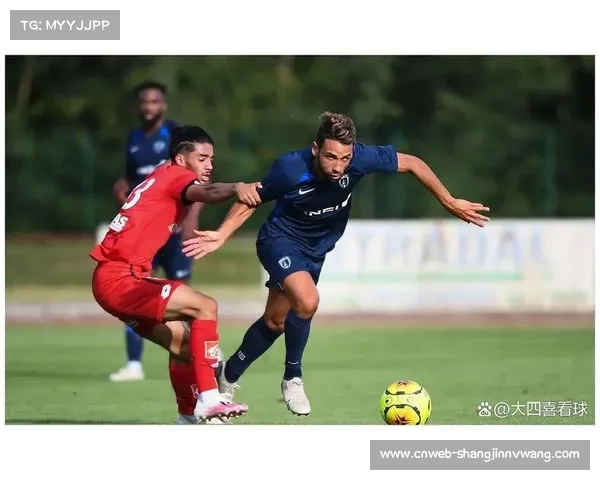 进球无效！VAR判定巴黎FC越位在先，欧塞尔逃过一劫